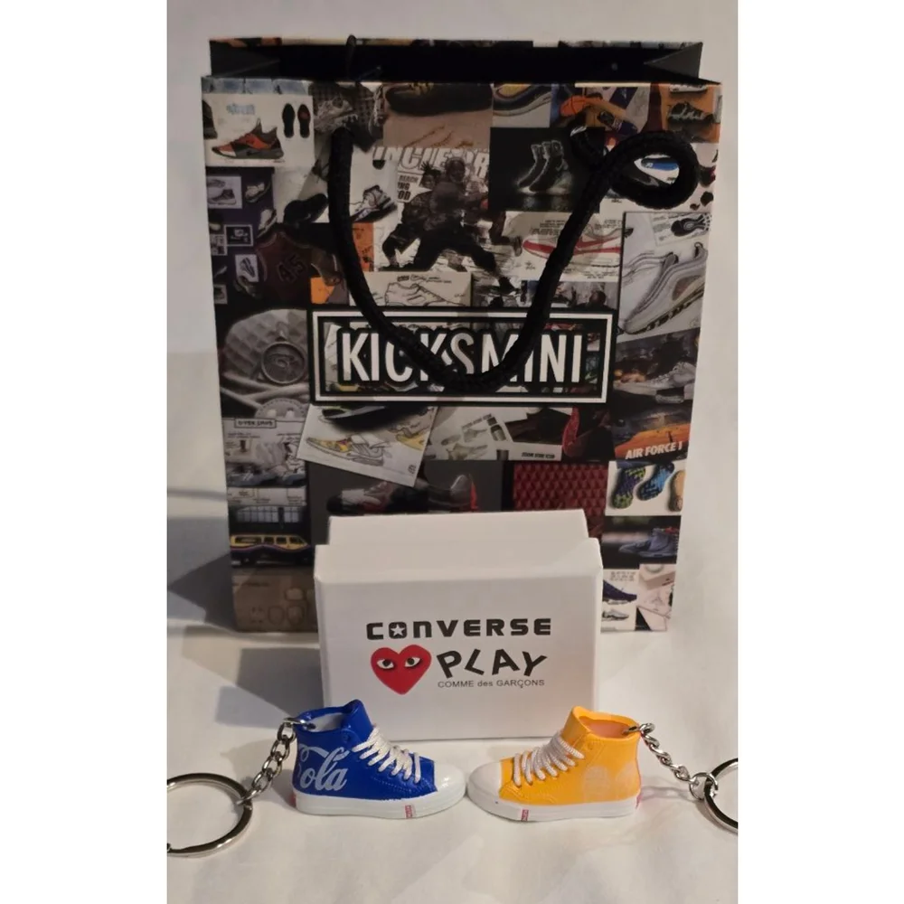Unisex Sneaker Keychain Set with Box and Bag One Size Yellow Blue